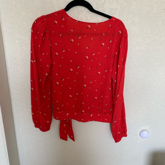 Lush Wrap Top - Picture 3 of 3